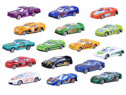 Zestaw RESORAK Metalowe autka 16 szt. AUTA CARS