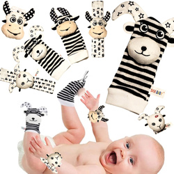 SKARPETKI SENSORYCZNE I OPASKI 3D Z GRZECHOTKĄ DLA NIEMOWLĄT NA PREZENT