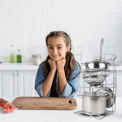 GARNKI METALOWE DO ZABAWY STOJAK MASTERCHEF JUNIOR