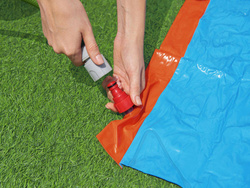 ŚLIZG WODNY BESTWAY 4,88M MODEL 52326 Z NATRYSKIEM ZJEŻDŻALNIA DLA DZIECI